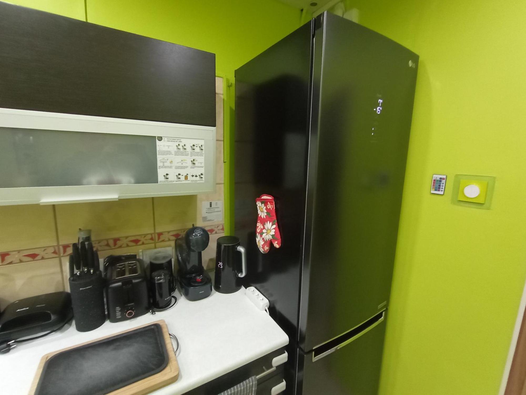 Apartament Venge -Cale Mieszkanie 46M2 Na Wylacznosc - Z Jedna Sypialnia I Jednym Sypialno-Salonem -3 Pietro Bez Windy- Rezerwacja Bez Karty Kredytowej-Klimatyzacja-Netflix-2 Lozeczka Dzieciece- Bezplatny Parking Publiczny Wrocław Extérieur photo