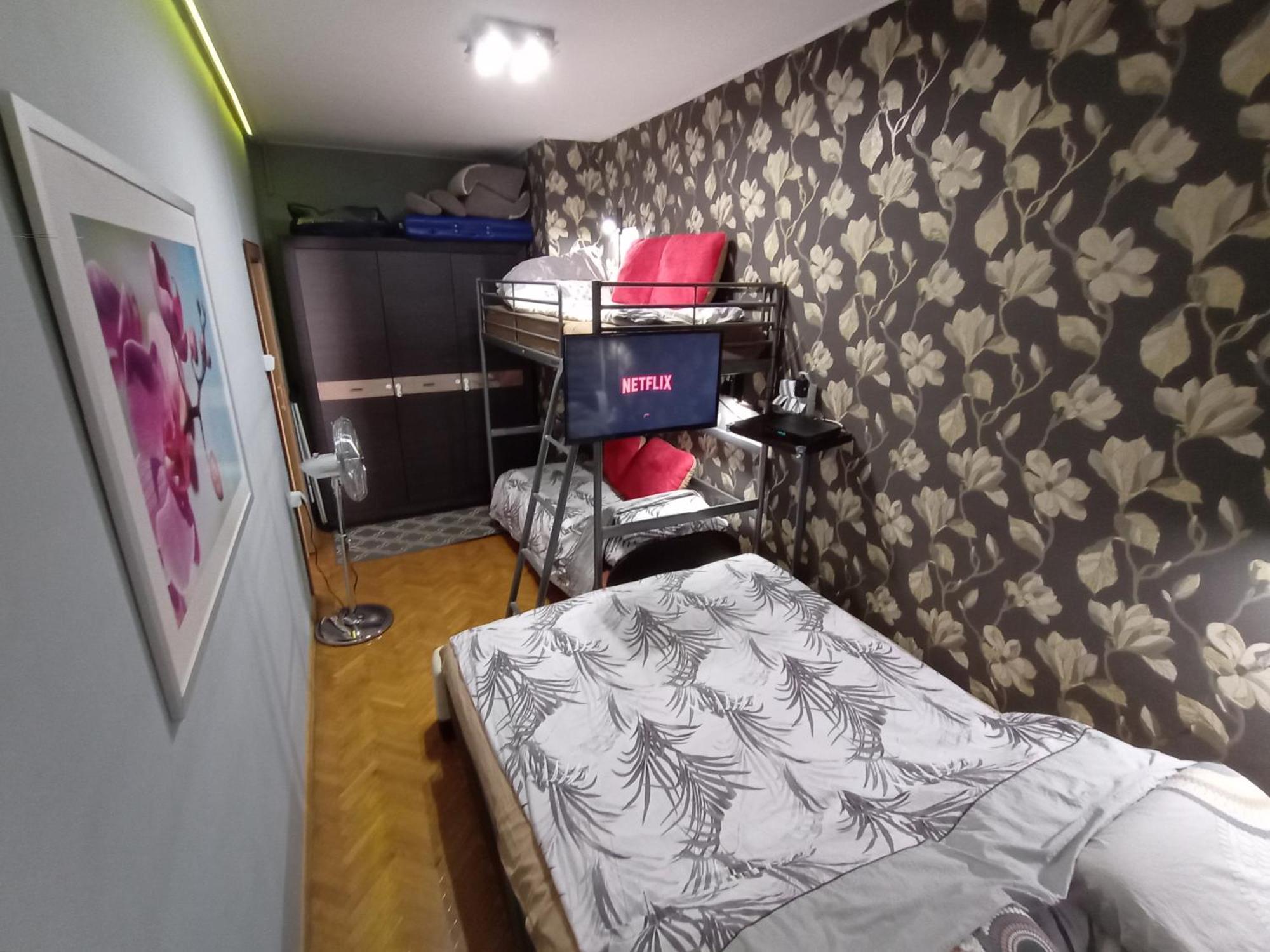 Appartement Apartament Venge -Cale Mieszkanie 46M2 Na Wylacznosc - Z Jedna Sypialnia I Jednym Sypialno-Salonem -3 Pietro Bez Windy- Rezerwacja Bez Karty Kredytowej-Klimatyzacja-Netflix-2 Lozeczka Dzieciece- Bezplatny Parking Publiczny à Wrocław Extérieur photo